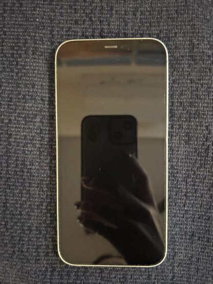 Apple iPhone12 64GB - 画像 (2)
